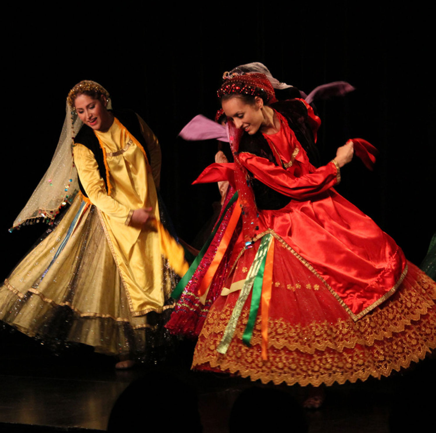Members of Vancouver Pars National Ballet perform